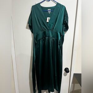 Anne Klein Green Wrap Maxi Gown